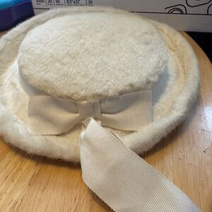 Vintage Faux Fur Hat Brooch White Fascinator 50s 60s